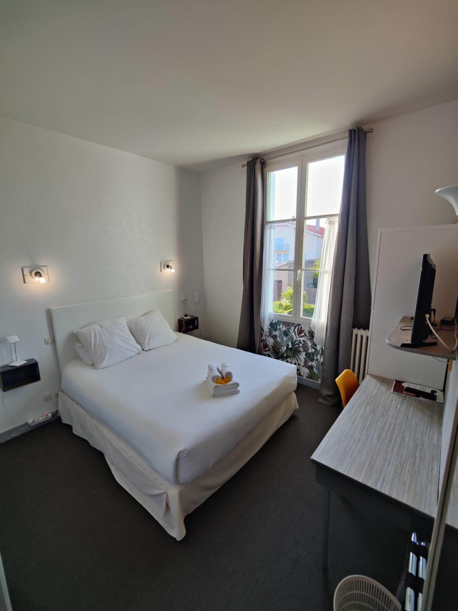 Hotel Michelet Soulac-sur-Mer Exterior foto